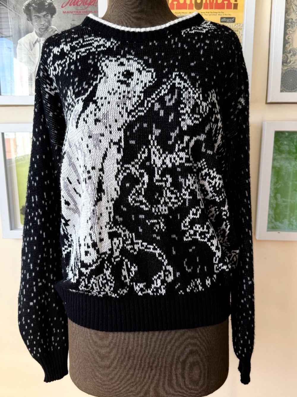 🐆 Vintage 90s Club International Black & White Polar Bear Wildlife Knit Sweater